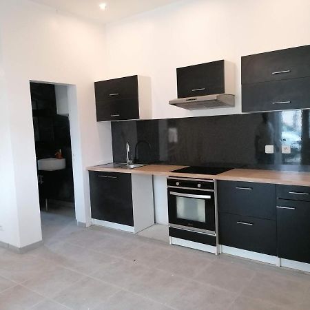 Appartement Dans Partie De Mas En Camargue Arles Exterior photo